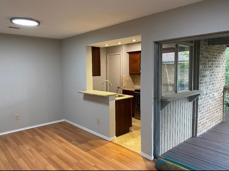 1st image of 5150 Amesbury Dr #222A