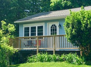 108 Westminster Ter, Bellows Falls, VT 05101