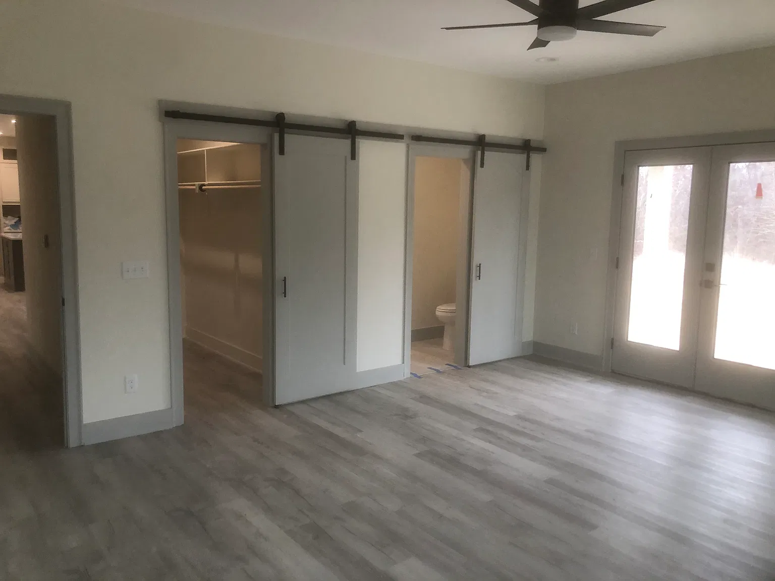 2530 Dylan Dr — Photo 2