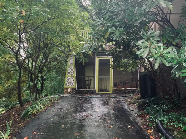 64 Luther St, Asheville, NC 28806