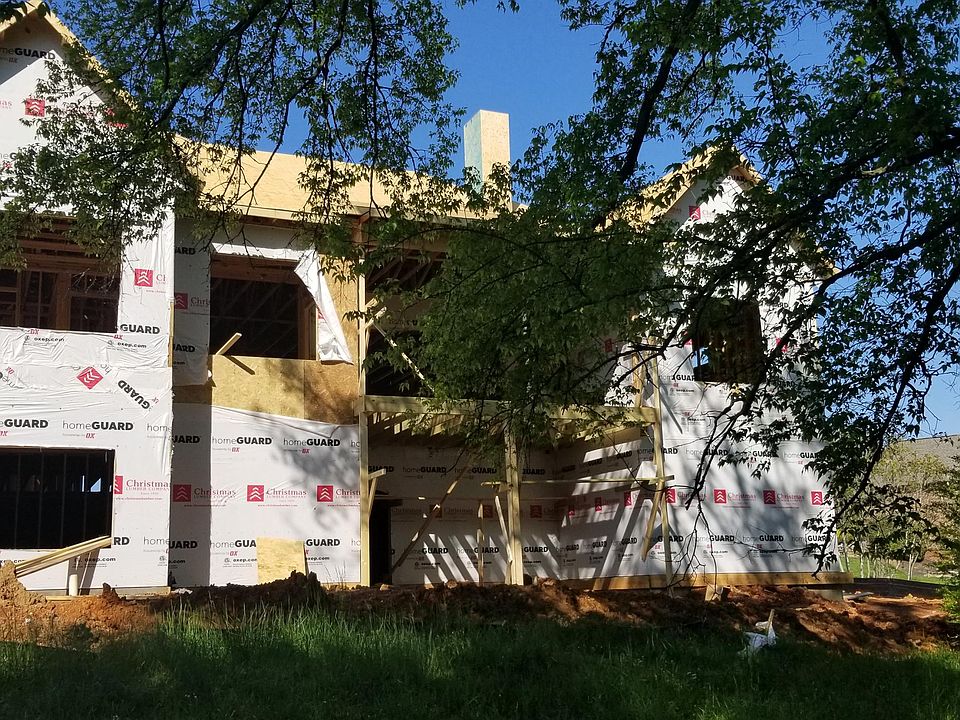 2nd image of 12460 Ivy Lake Dr