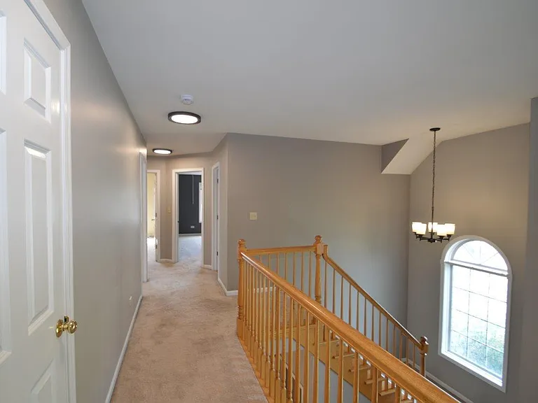 3301 Banford Cir — Photo 16