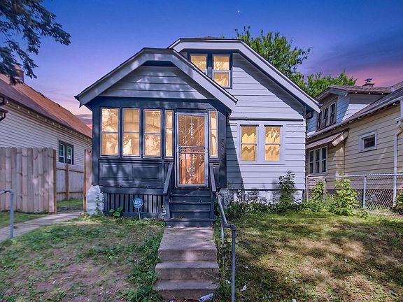 2nd image of 3827 Dr William Finlayson STREET