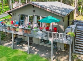 10 Fairway Dr, Highland Lake, NY 12743