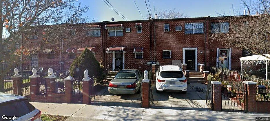 582 Hendrix Street photo 1