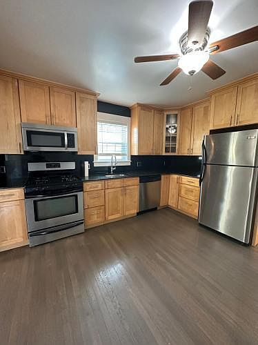 1st image of 14 Alida St #2