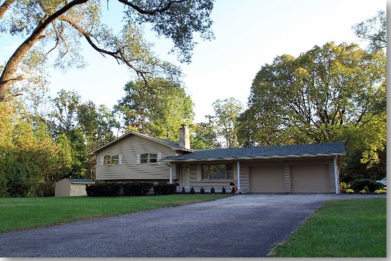 1st image of 5449 E 62nd St