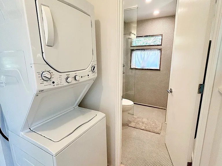 1841 S Charles St #B — Photo 10