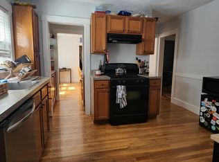 35 Aberdeen Ave #1, Cambridge, MA 02138