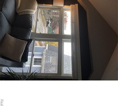 5th image of 515 N 5th Ave