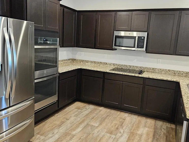 1205 Hibiscus Way — Photo 17