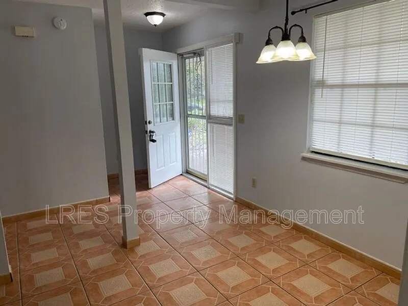 Building Photo - 4587 Lighthouse Cir