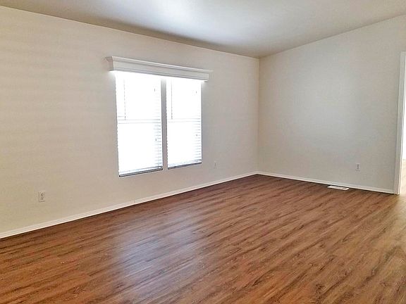 3rd image of 21851 Newland St Space 234