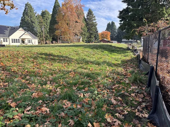 12601 NW 41st Ct, Vancouver, WA 98685