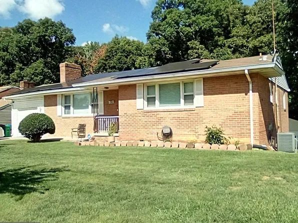 9415 Gwynndale Dr, Clinton, MD 20735