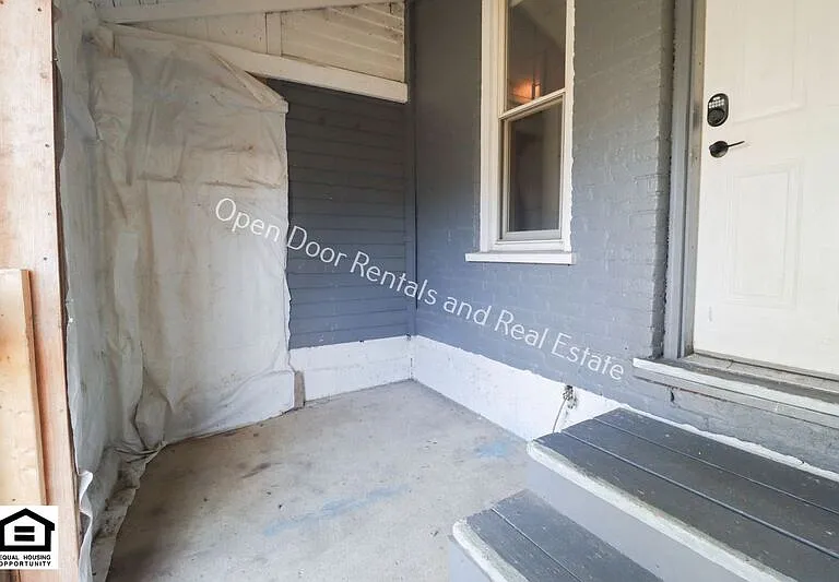 304 S Guilford St — Photo 10