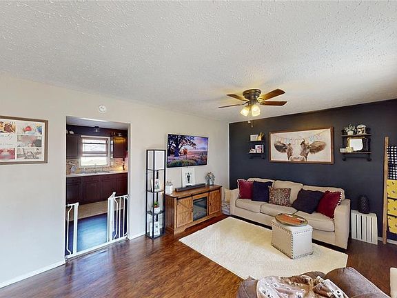 5th image of 345 Ruth Ave