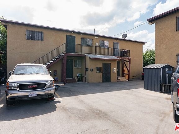 2nd image of 9234 Graham Ave