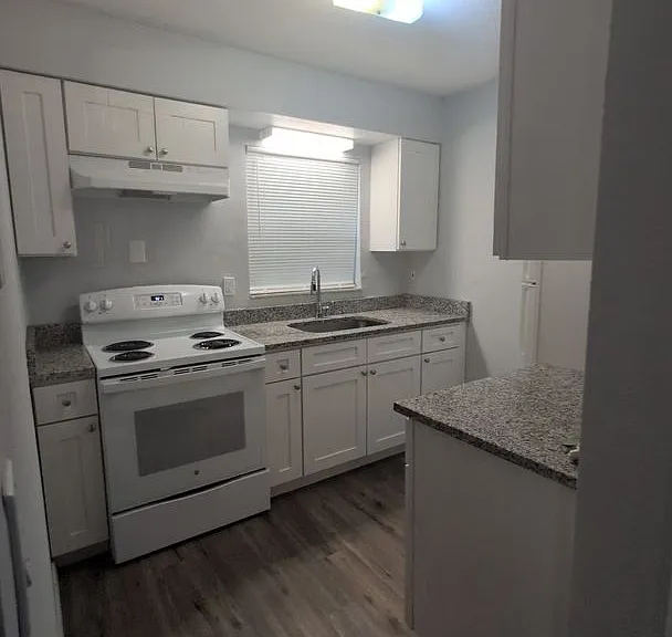 13110 Leisurewood Pl #102 — Photo 12