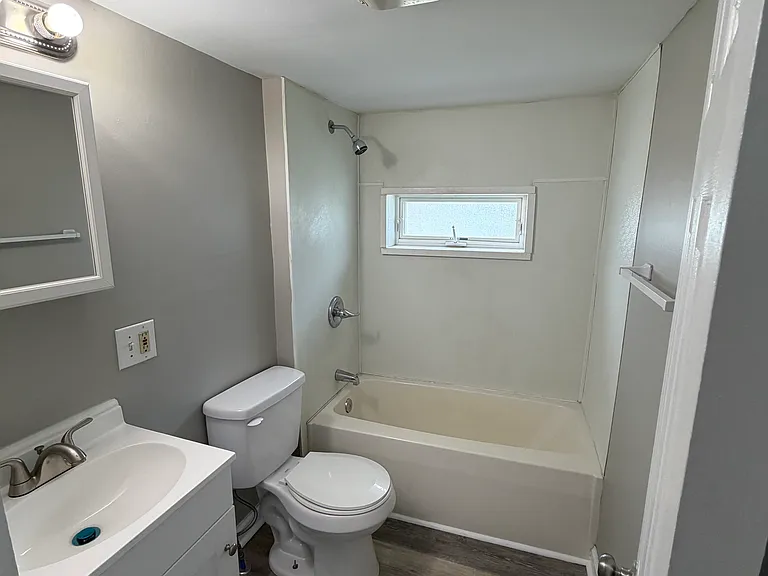 619 Market St #3 — Photo 7