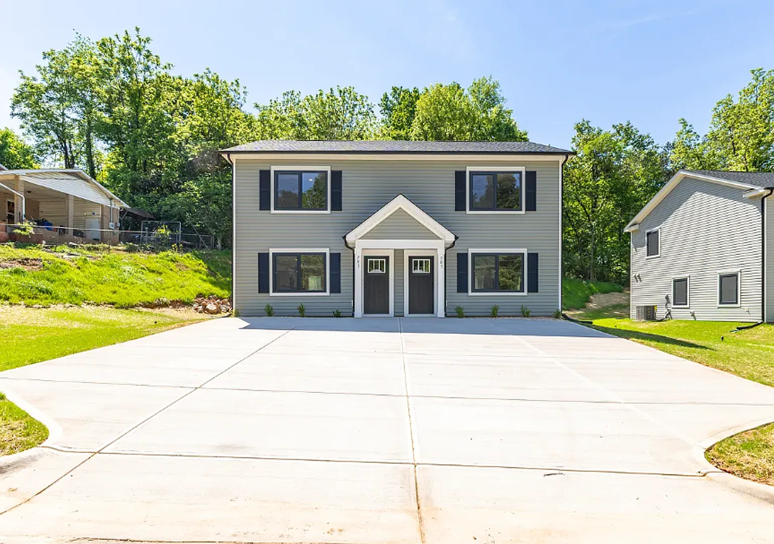 Charming Pet-Friendly Townhome in Conover, NC — Photo 2