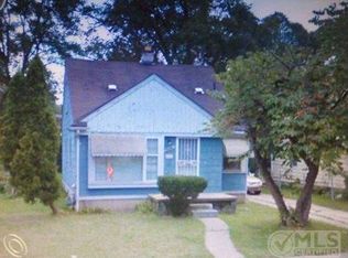 15456 Strathmoor St, Detroit, MI 48227