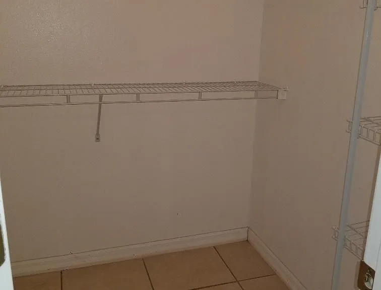 walk-in closet