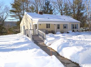 382 N Loomis St, Southwick, MA 01077