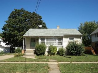 438 W Fountain St, Columbus, WI 53925