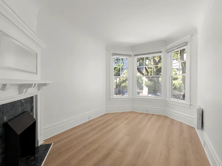 2315 Bush St #1 — Photo 9