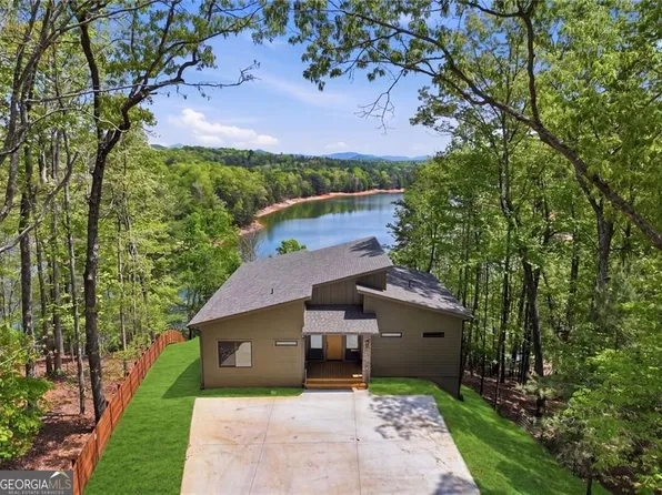 11 Falcon Dr, Blairsville, GA 30512