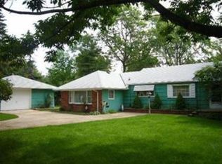 4845 Wake Robin Rd, Mentor, OH 44060