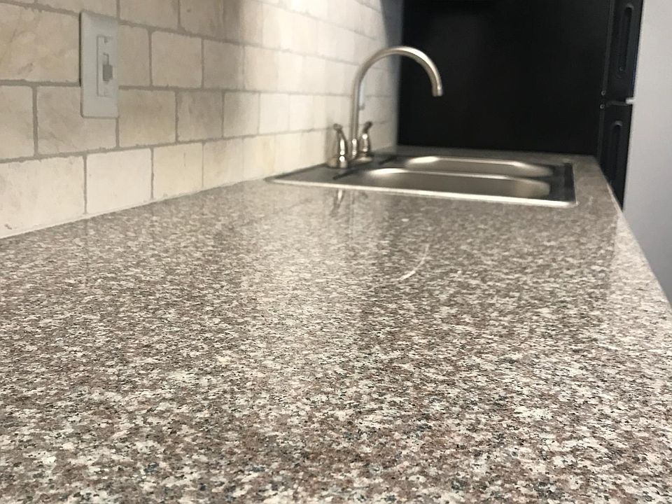 1st image of 2800 Gulf Fwy #102