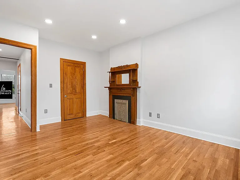 126 Bainbridge St #4 — Photo 17