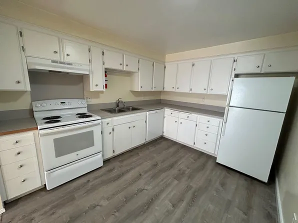 340 E Burke Ave APT 4, Arlington, WA 98223