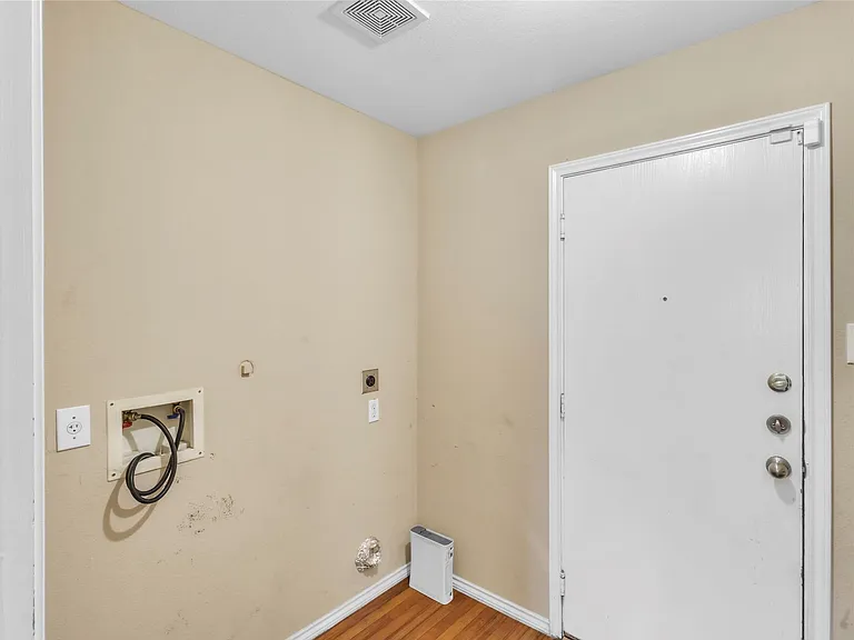 12830 Windy Summer Ln — Photo 14
