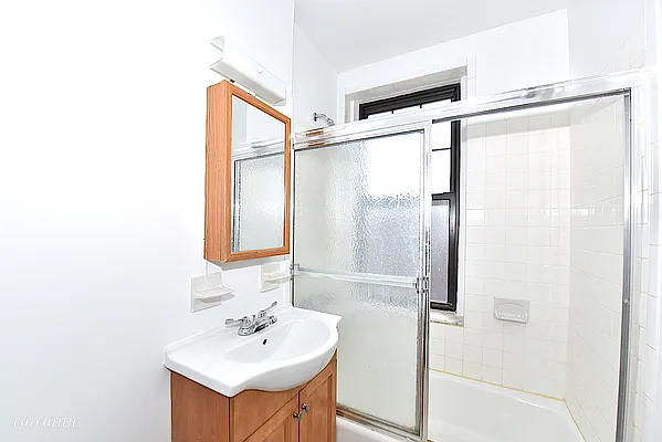 Rented by Corcoran | media 25