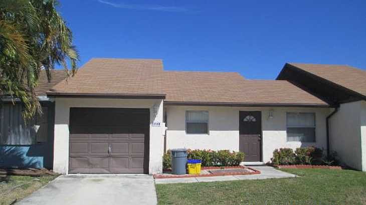 1st image of 5698 Stonington Way