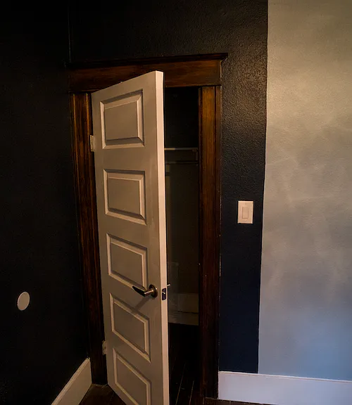 closet in bedroom