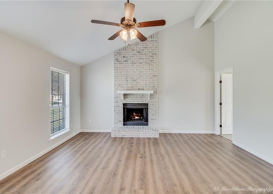 1st image of 5951 Braeloch Dr