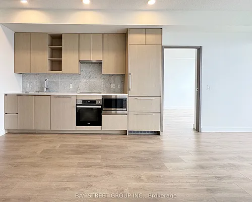 85 McMahon Dr #3605 Photo 1