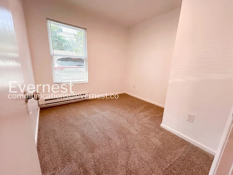 Oakwood Apartments — Photo 15
