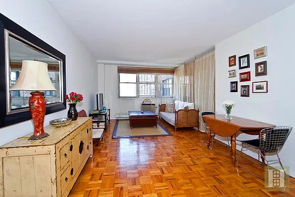 Sold by Halstead Real Estate | media 28