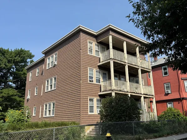 21 Woodman St APT 1, Boston, MA 02130