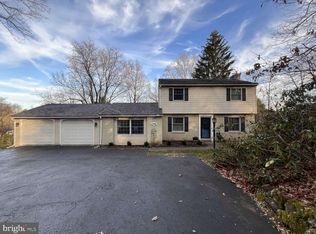 1286 Laurelwood Rd, Pottstown, PA 19465