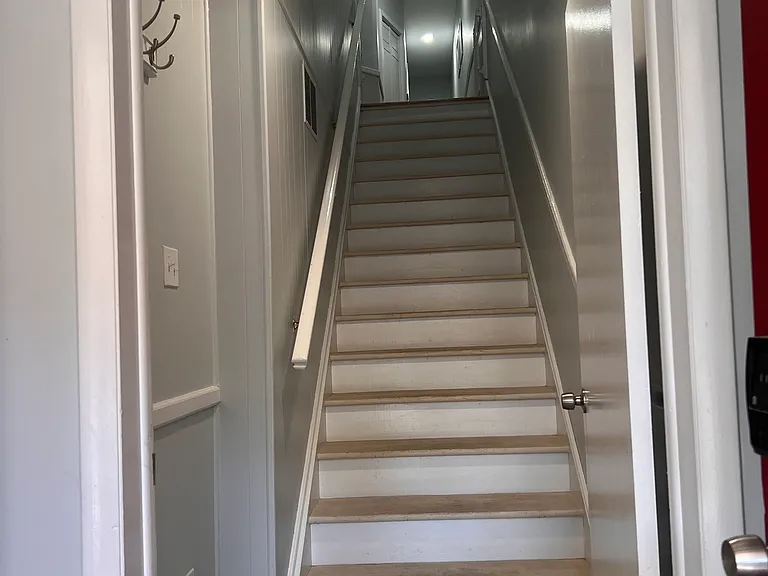 1217 N King St — Photo 27