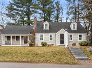 75 School St, Westwood, MA 02090