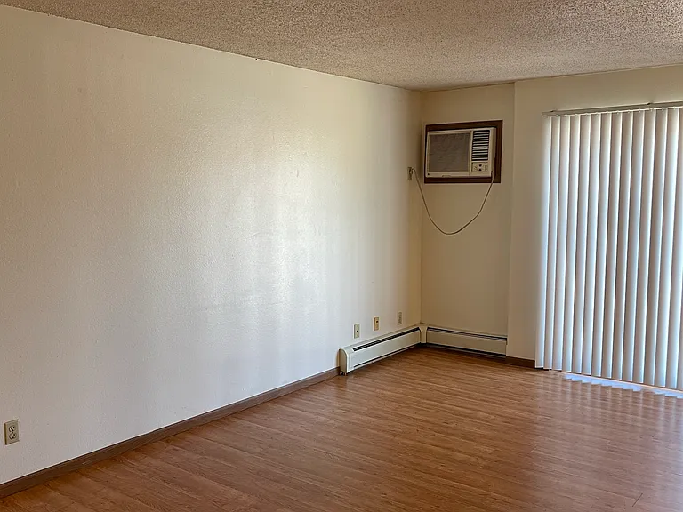 443 S Johnson St #8 — Photo 9