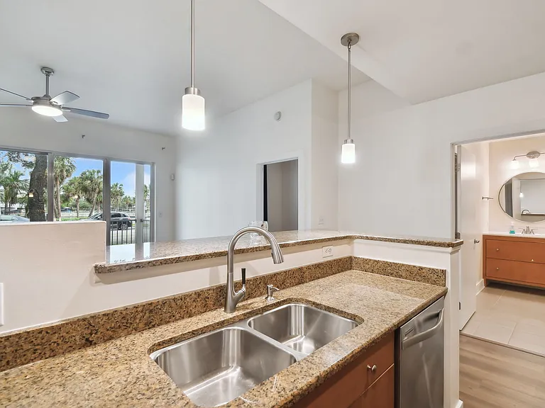 1501 Doyle Carlton Dr #109 — Photo 14