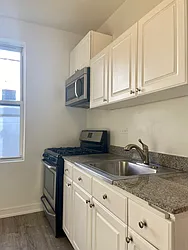 Rented by LDMI Realty Group LLC